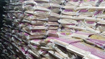 ضبط 13 طن أرز وسكر ومكرونة بمخزن في شبرا الخيمة