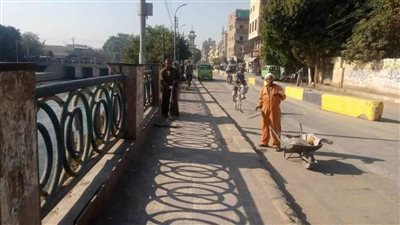 المنيا.. حملات مكثفة للنظافة وتمهيد الطرق وإزالة الإشغالات