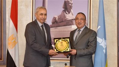  بروتوكول تعاون بين محافظة الإسكندرية وهيئة المساحة لإنشاء خرائط طبوغرافية رقمية