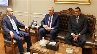 وزراء العدل والزراعة والتنمية المحلية يتابعون منع التعديات على الأراضى الزراعية