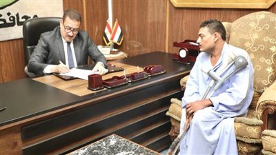 صرف مساعدات مالية لعدد من الحالات الإنسانية بالمنوفية