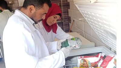 حملات بيطرية لمراقبة المحلات والأسواق بمركزي باريس وبلاط بالوادي الجديد 