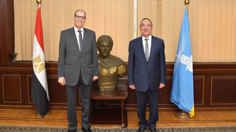 محافظ الإسكندرية