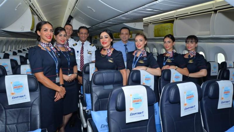 طقم مصر للطيران خلال