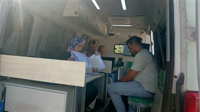 استمرار تشغيل سيارات الخدمات التكنولوجية المتنقلة بدمنهور