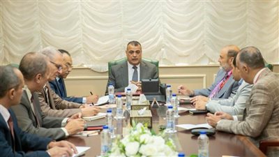 وزير الدولة للإنتاج الحربى يبحث سبل تعزيز التعاون المشترك مع 