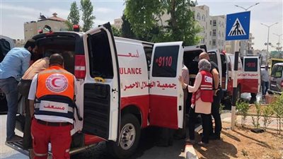 الهلال الأحمر الفلسطيني: إصابة 21 شخصا جراء استهداف الاحتلال لمدخل طوارئ مُستشفى 