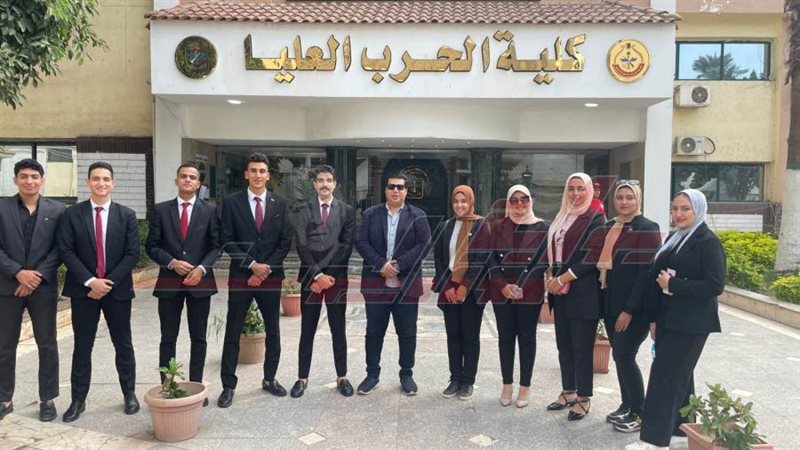 طلاب جامعة كفرالشيخ