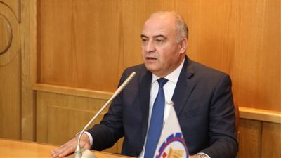 محافظ قنا: المحافظة ستدخل ضمن منظومة التأمين الصحي الشامل 