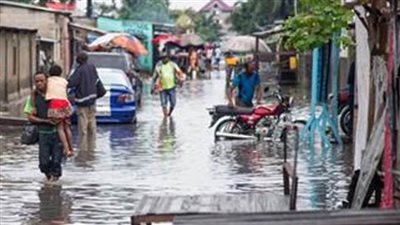 فيضانات عارمة بشمال الكونغو الديمقراطية تدمر 425 منزلا وتشرد المئات