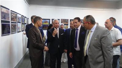 رئيس جامعة المنيا يفتتح المعرض الطلابي لقسم الرسوم المتحركة بـ