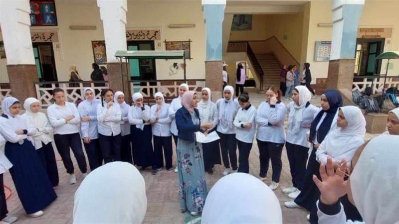 لقاءات توعية النشء