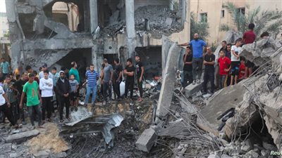 عاجل.. استشهاد 12 فلسطينيًا إثر قصف منزل بغزة.. والاحتلال الإسرائيلي يقصف الجنوب اللبناني