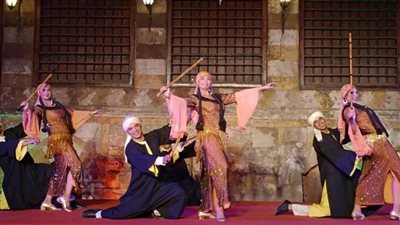 الفرقة القومية للفنون الشعبية تتألق على مسرح مركز إبداع قبة الغوري