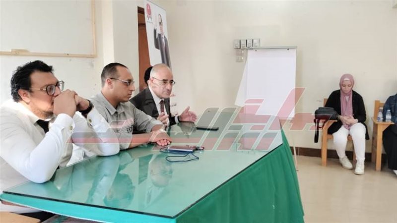 خلال اللقاء