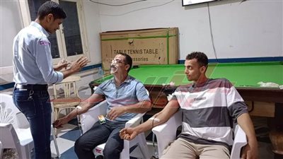 توافد المواطنين على الحملة القومية 