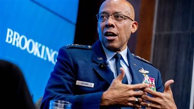 عاجل.. رئيس الأركان الأمريكي يحذر إسرائيل من خطر كبير