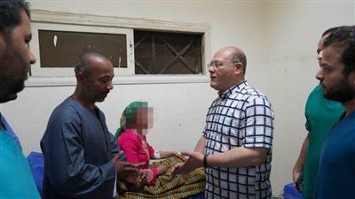 النعماني يتابع الحالة الصحية للمصابين بحادث الطريق الصحراوي الغربي  بـ