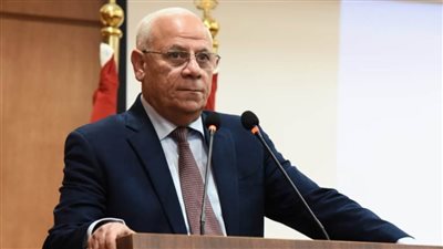 محافظ بورسعيد يوجه برفع كفاءة نادي التثقيف الفكري لذوي الهمم 