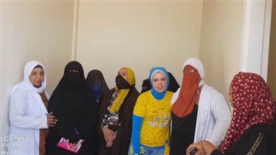 الكشف على 817 مواطنًا في قافلة طبية مجانية بنجع حمادي بقنا ضمن 