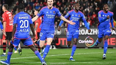 ليون يحقق فوزه الأول في الدوري الفرنسي على رين بهدف نظيف