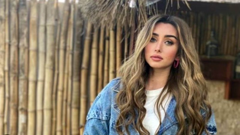 الفنانة هنا الزاهد