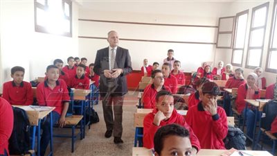 وكيل تعليم كفر الشيخ يتفقد المدارس