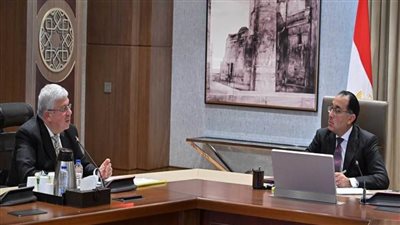 مدبولي يؤكد دعم الحكومة الكامل لمختلف جهود تطوير منظومة الطلاب الوافدين والارتقاء بالخدمات المقدمة