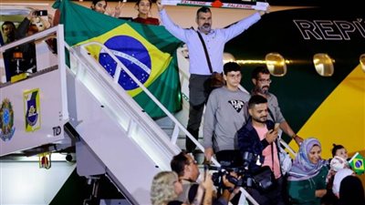 عاجل.. الرئيس البرازيلي يرحب بمواطنين عادوا من غزة ويندد «بالعنف غير الإنساني»