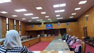 ندوة تثقيفية للعاملين بمديرية الصحة بالإسماعيلية 