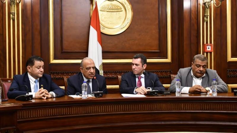 وزير قطاع الأعمال