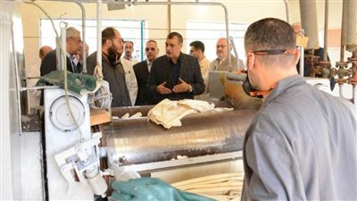 وزير الدولة للإنتاج الحربي يتفقد شركة 
