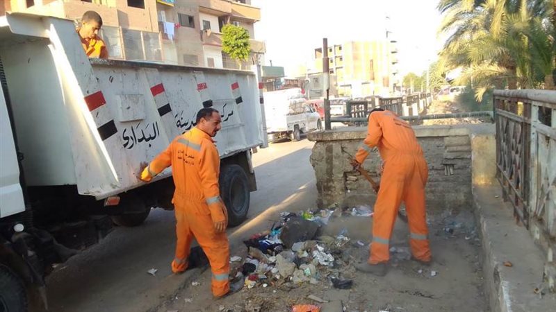 محافظ أسيوط رفع 570