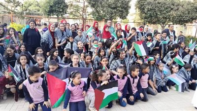 كلنا ولادك يا فلسطين.. عرض مسرحي لطلاب مدرسة حكومية بالمنوفية.. (صور)