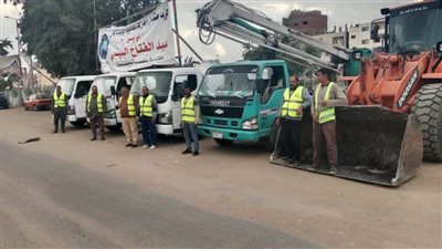 اصطفاف المعدات بـ