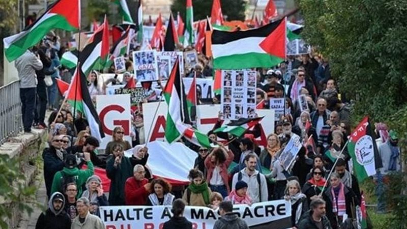 مظاهرات فرنسية تطالب