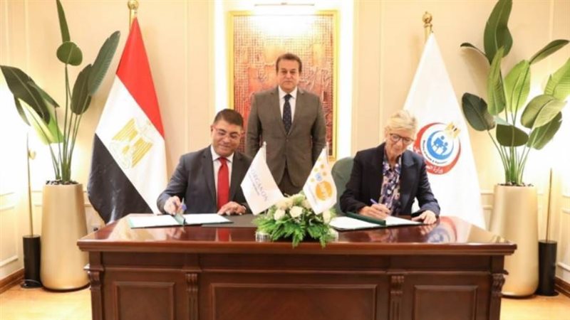 خلال توقيع بروتوكول