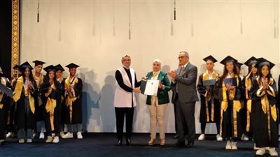 بالصور.. حفل تخرج دفعة المشروع الوزاري 