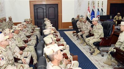 عاجل.. وزير الدفاع يشهد تنفيذ المرحلة الرئيسية لمشروع مراكز القيادة التعبوي 
