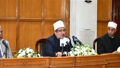 وزير الأوقاف يشيد بالموقف القوي الثابت للرئيس السيسي في مواجهة التحديات الخطيرة