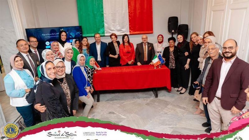 المشاركون في الندوة