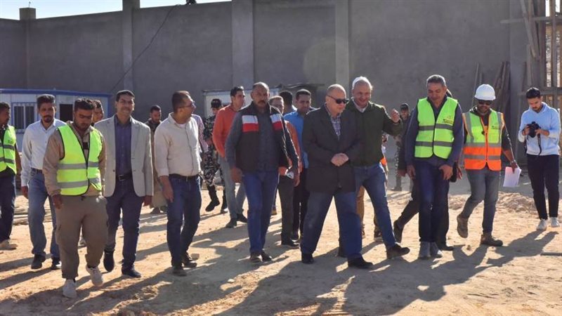 محافظ أسيوط يتفقد