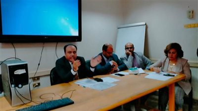 وكيل وزارة الصحة بسوهاج يوجه باستمرار عقد الاجتماع بصورة نصف شهرية