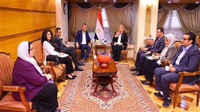 وزيرة التضامن تبحث مع المفوض العام لوكالة الأونروا الأوضاع المتردية بغزة