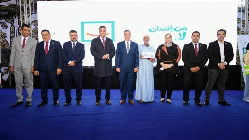 تسليم المشروعات