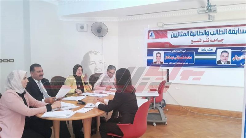 خلال المسابقات