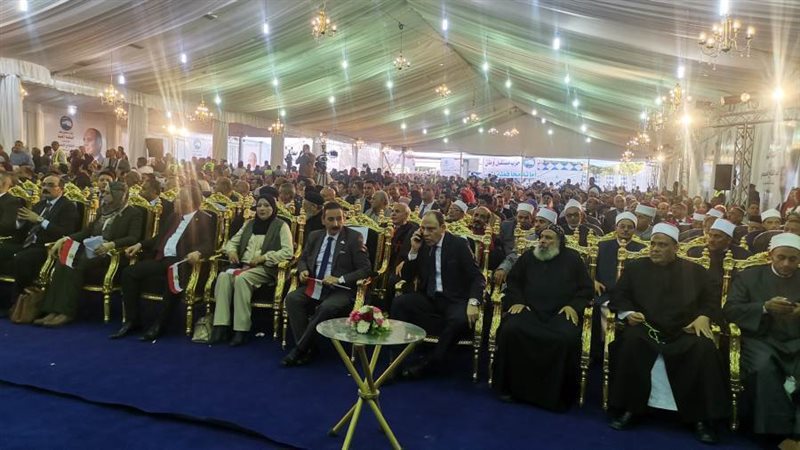 مؤتمر حاشد لدعم المرشح