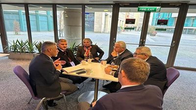 وزير التعليم العالي يلتقي وفدًا عراقيًا لتعزيز ودعم آليات التعاون المشترك