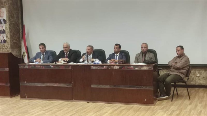 تعليم البحيرة: رفع