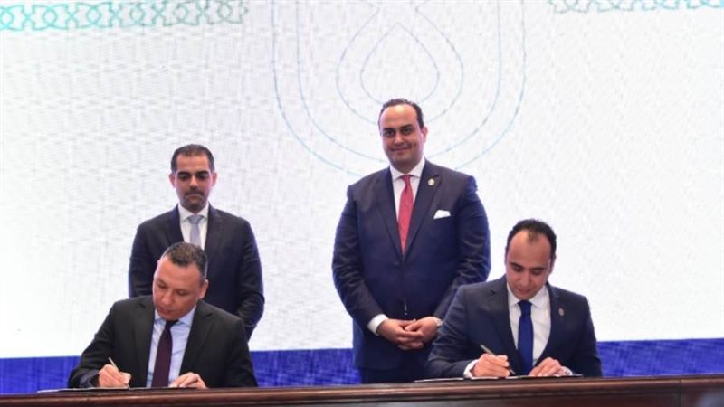 خلال توقيع بروتوكول